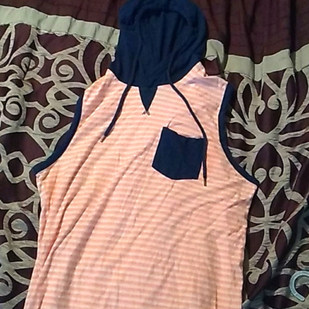 Sleeveless Hoodie